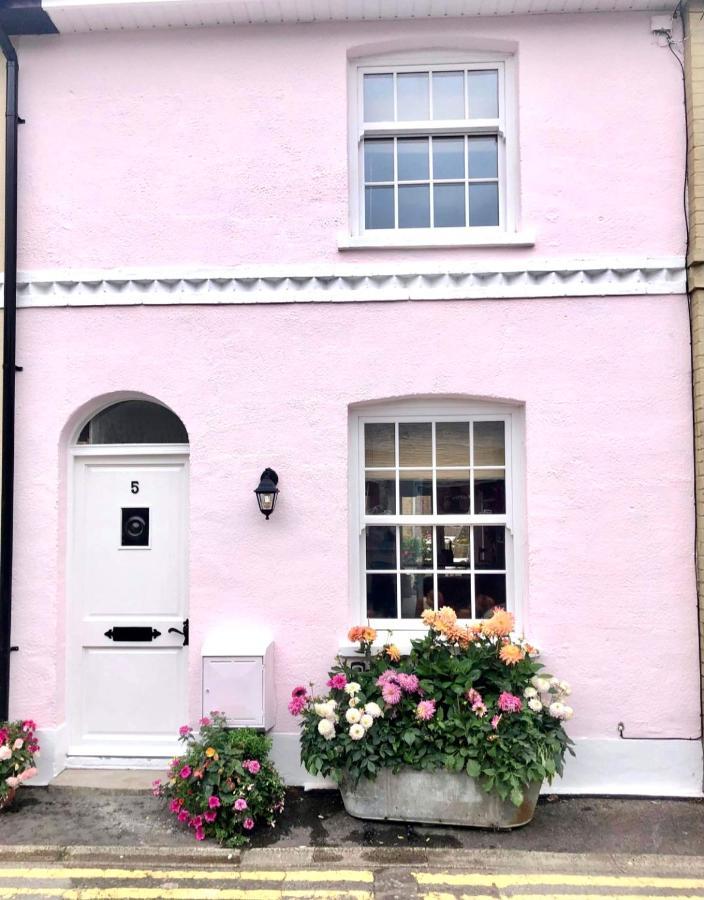 Stylish & Cosy Boutique Townhouse 1 Bedroom, 1 Sofa Bed - Sleeps 4 Christchurch  Bagian luar foto